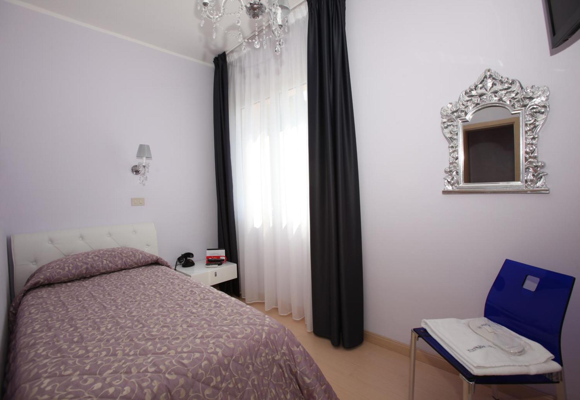 Blumarin Hotel Lido di Jesolo Exterior photo
